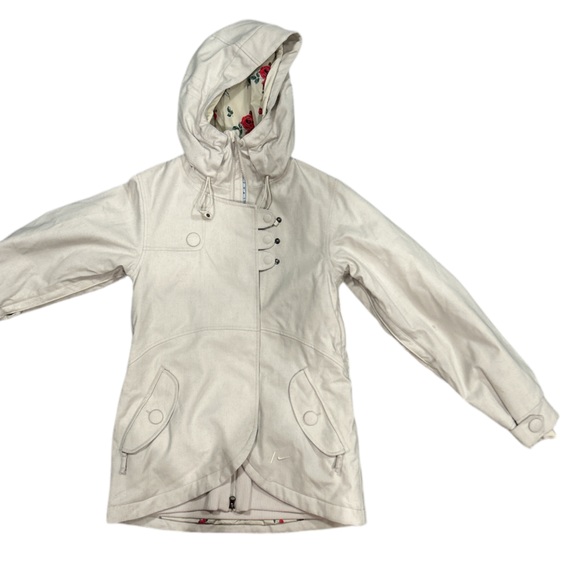 Nike Snowboarding Jacket - Picture 4 of 11